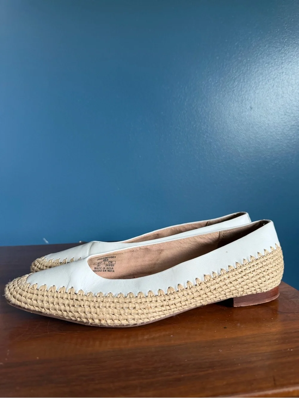 Zara Women’s White Raffia Trim Ballet Flats